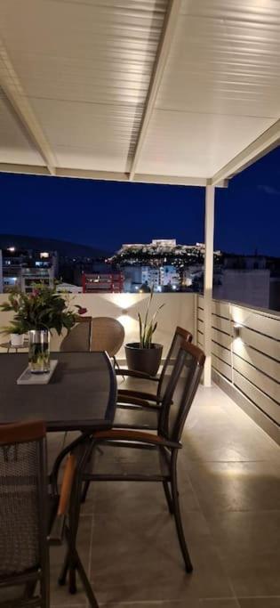 Apartamento Exquisite Penthouse With Breathtaking Acropolis Panorama View Atenas Exterior foto