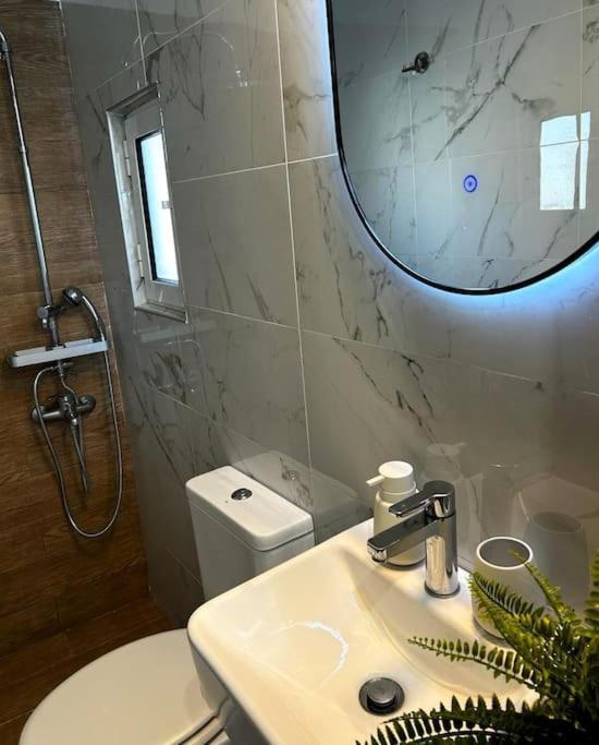 Apartamento Exquisite Penthouse With Breathtaking Acropolis Panorama View Atenas Exterior foto